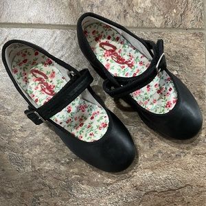 Girls Capezio Tap Shoes